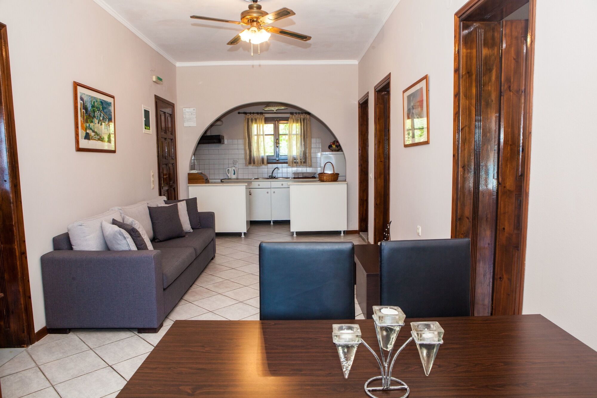 Eleana Apartments And Studios Agios Georgios  Exteriör bild